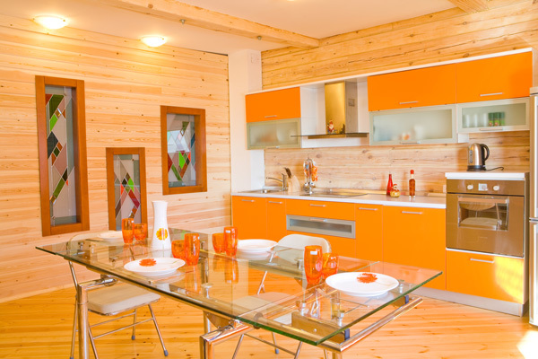تصميم المطبخ باللون البرتقالي
