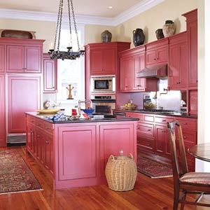 مطبخ غير عادي بألوان وردية عميقة