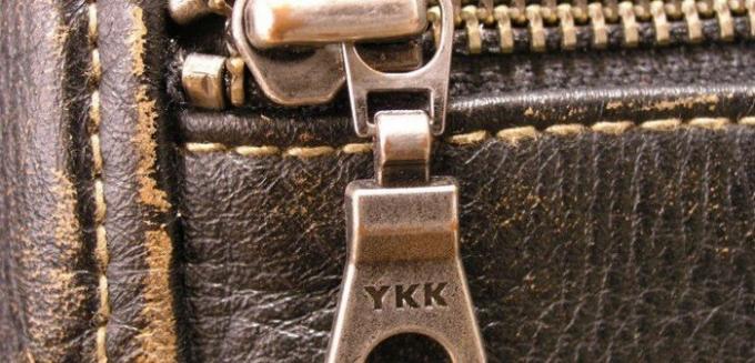 رسائل «YKK» زينت وبأسعار معقولة الملابس وأكياس مصمم الثمن.
