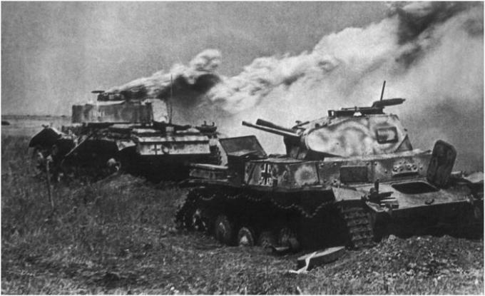 إذا أظهرت المعركة الأولى التي الدبابات الألمانية ليست موثوقة جدا. | صور: yandex.ua. 